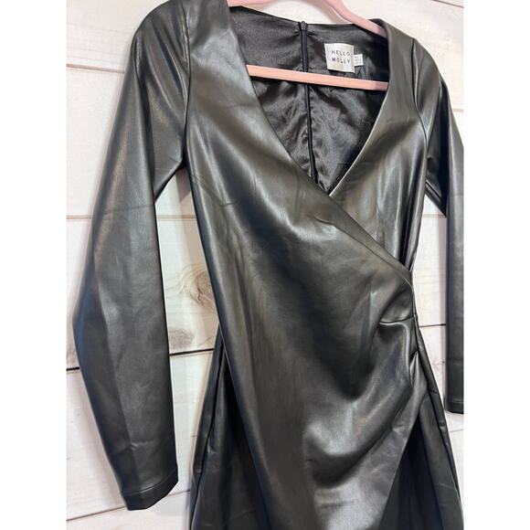 Hello Molly Faux Black Leather Dress Size 2 Long Sleeves EUC - Picture 6 of 6
